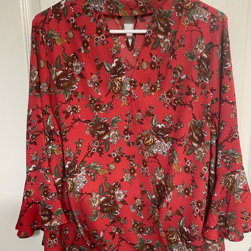 Super cute blouse